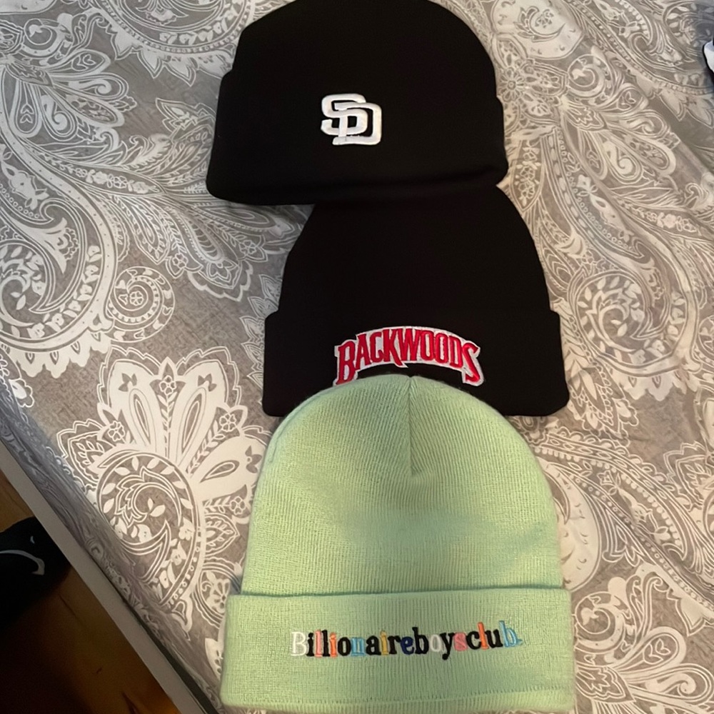 (BBC mint green SOLD) Beanies !